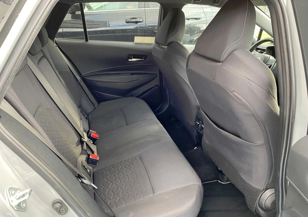 Toyota Corolla cena 93900 przebieg: 153063, rok produkcji 2020 z Kwidzyn małe 232